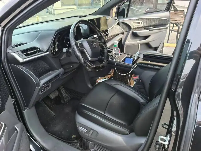 Toyota 2024 Sienna 2.5 CVT Comfort Edition Automatic 2