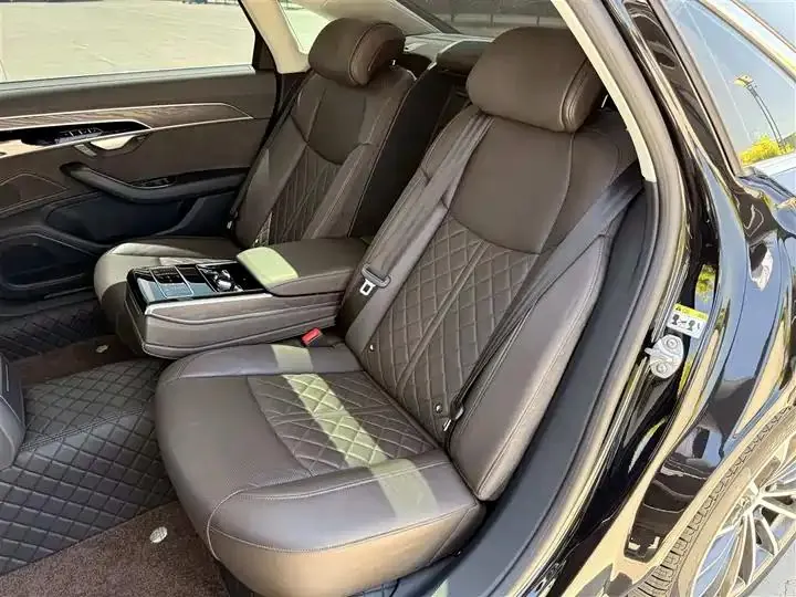 Audi A8 2021 model A8L 50 TFSI quattro Comfort version 13