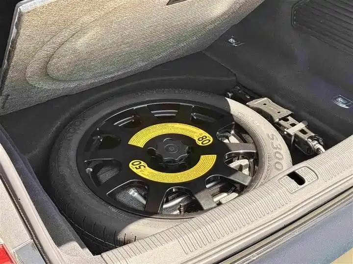 Audi A8 2021 model A8L 50 TFSI quattro Comfort version 31