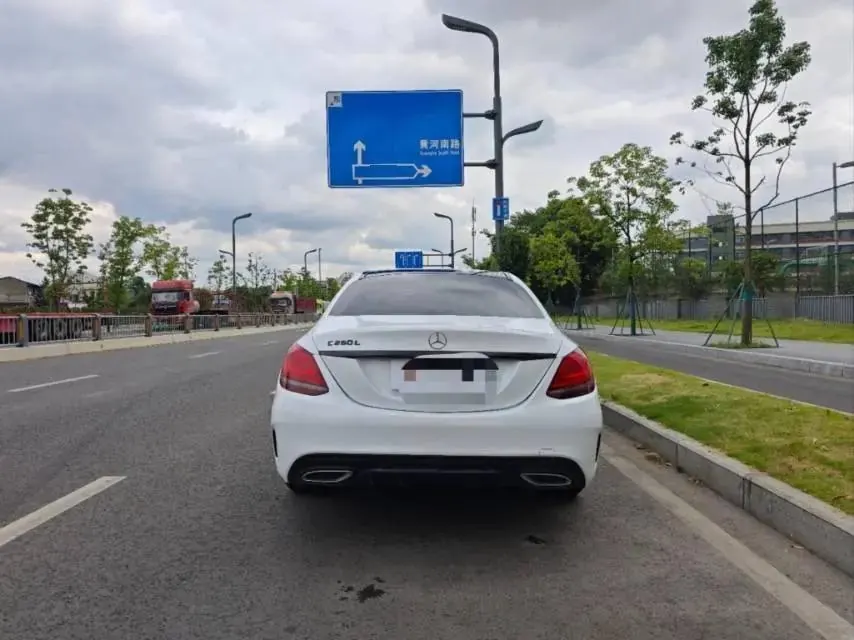 Mercedes Benz Class C 2020 C 260 L Sports Edition 7