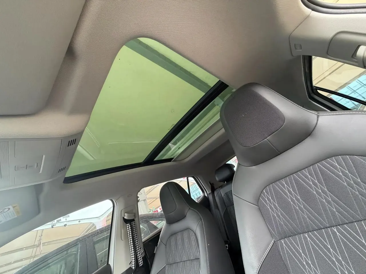 Tujia 2019 280TSI DSG Comfort Edition 8
