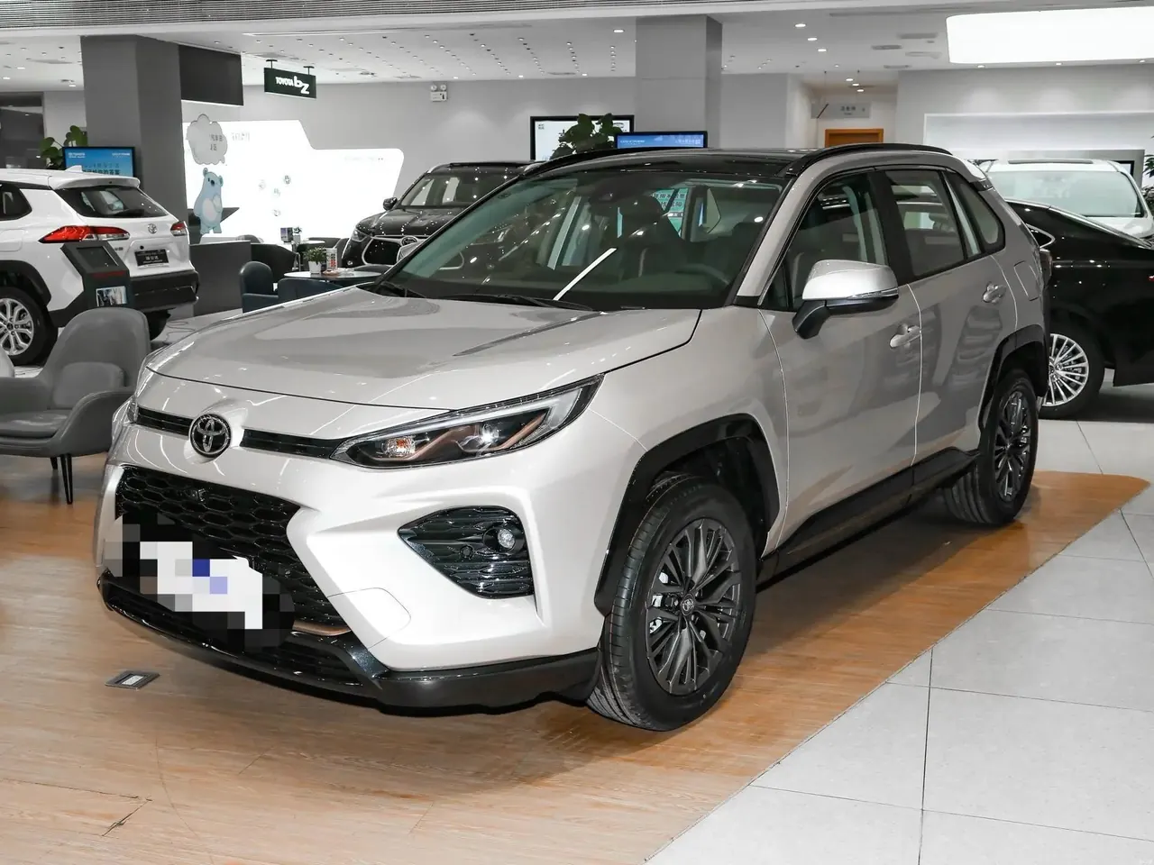 Открыть галерею: Toyota 2024 Willanda 2.0 Stepless Two-Drive Luxury PLUS Edition Automatic Gear