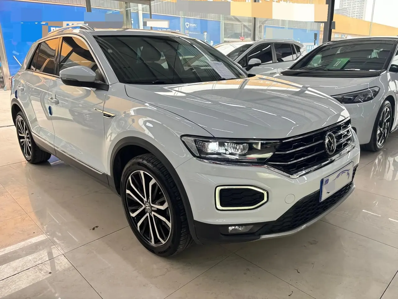 T-ROC 2021 280TSI DSG Front-Wheel-Drive Comfort Smart Connect Edition 3