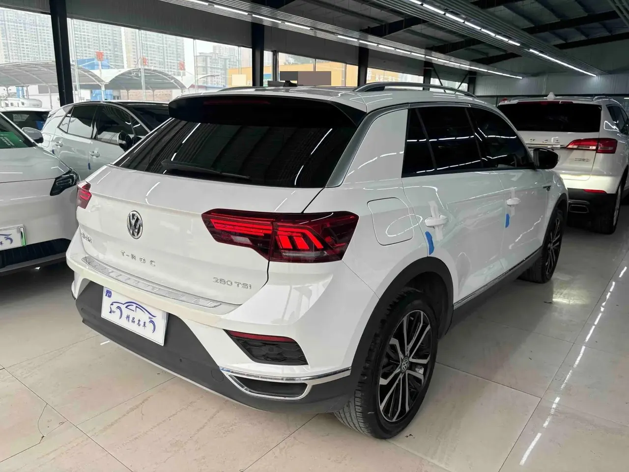 T-ROC 2021 280TSI DSG Front-Wheel-Drive Comfort Smart Connect Edition 8