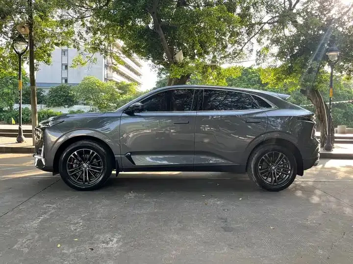 ChangAn UNI-K 2023 2.0T Two-Drive Pleasant Model 23