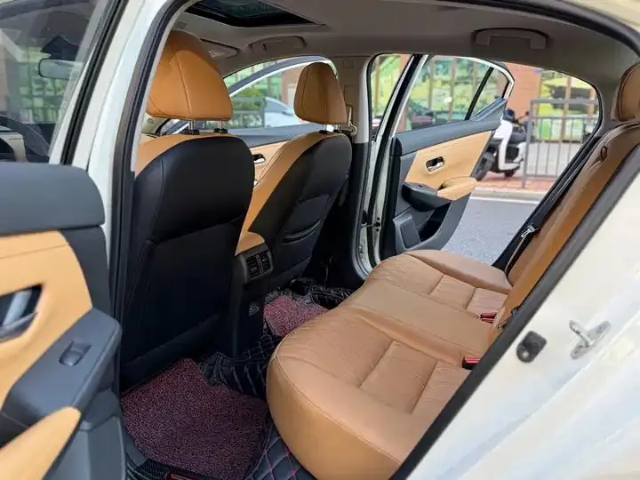 Xuanyi 2022 Electric Drive Edition e-POWER Super Luxury Ultra 6
