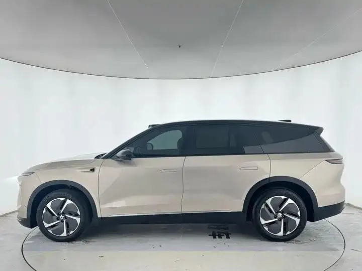 NIO ES8 2024 75kWh 3