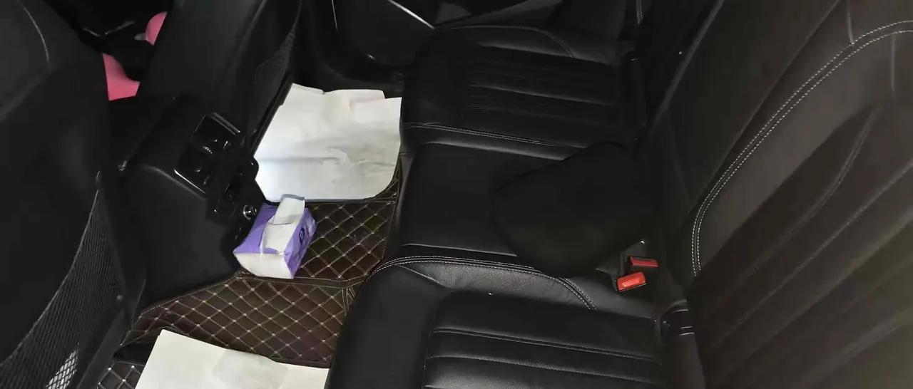 Audi Q5L 2020 40 TFSI Enjoy Fashion 6