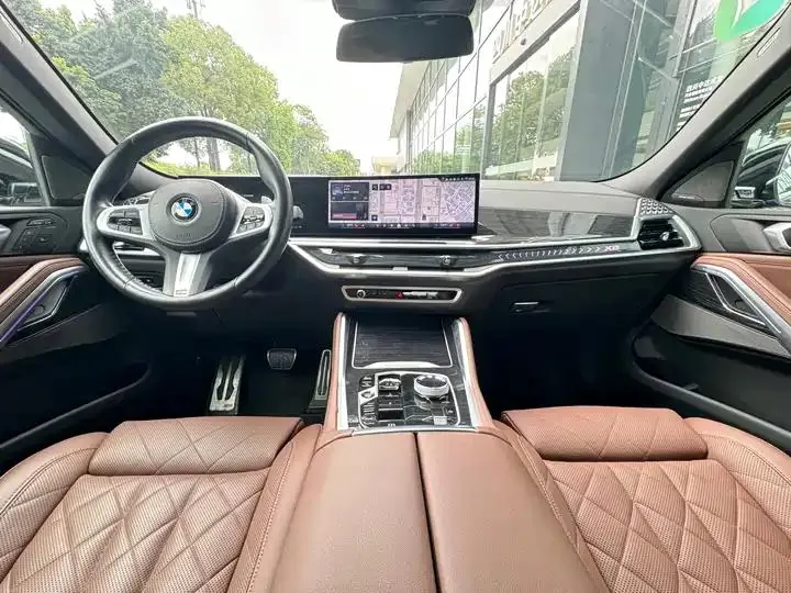 BMW X6 2023 xDrive40i exclusive M sports suit 11