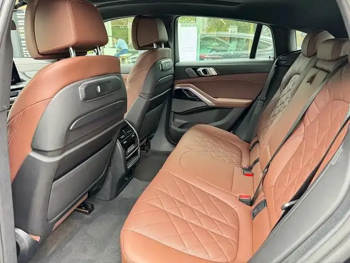 BMW X6 2023 xDrive40i exclusive M sports suit 17