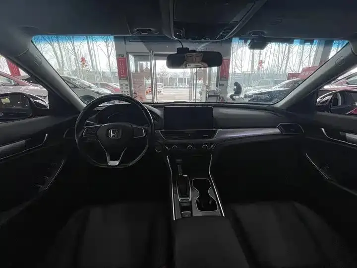 Accord 2022 260TURBO Luxury Edition 9