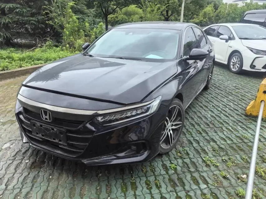 Accord 2022 260TURBO Magic Night Premium Edition - View 1