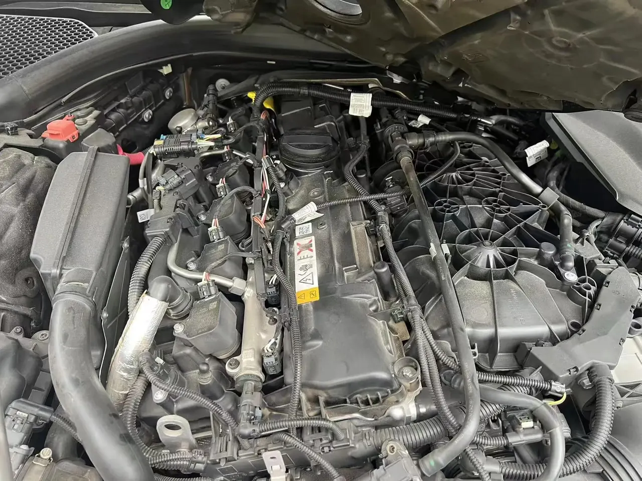 BMW 7 Series 2019 740Li Leading M Sports Suit 13
