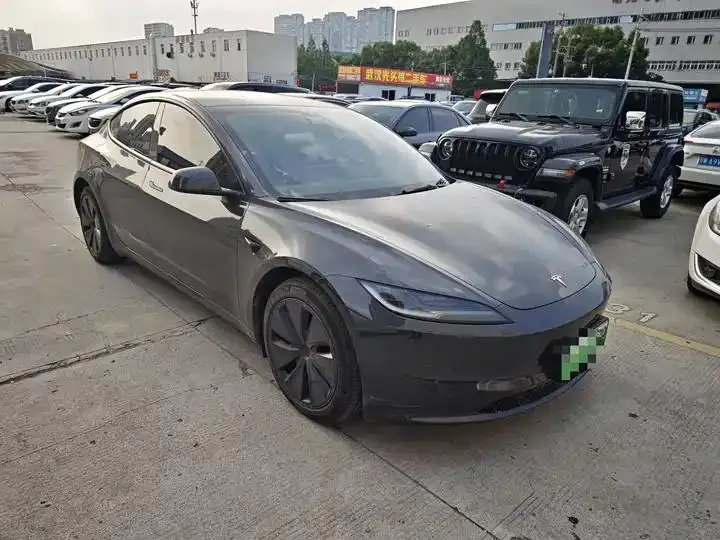 Model 3 2023 rear-wheel drive version 7