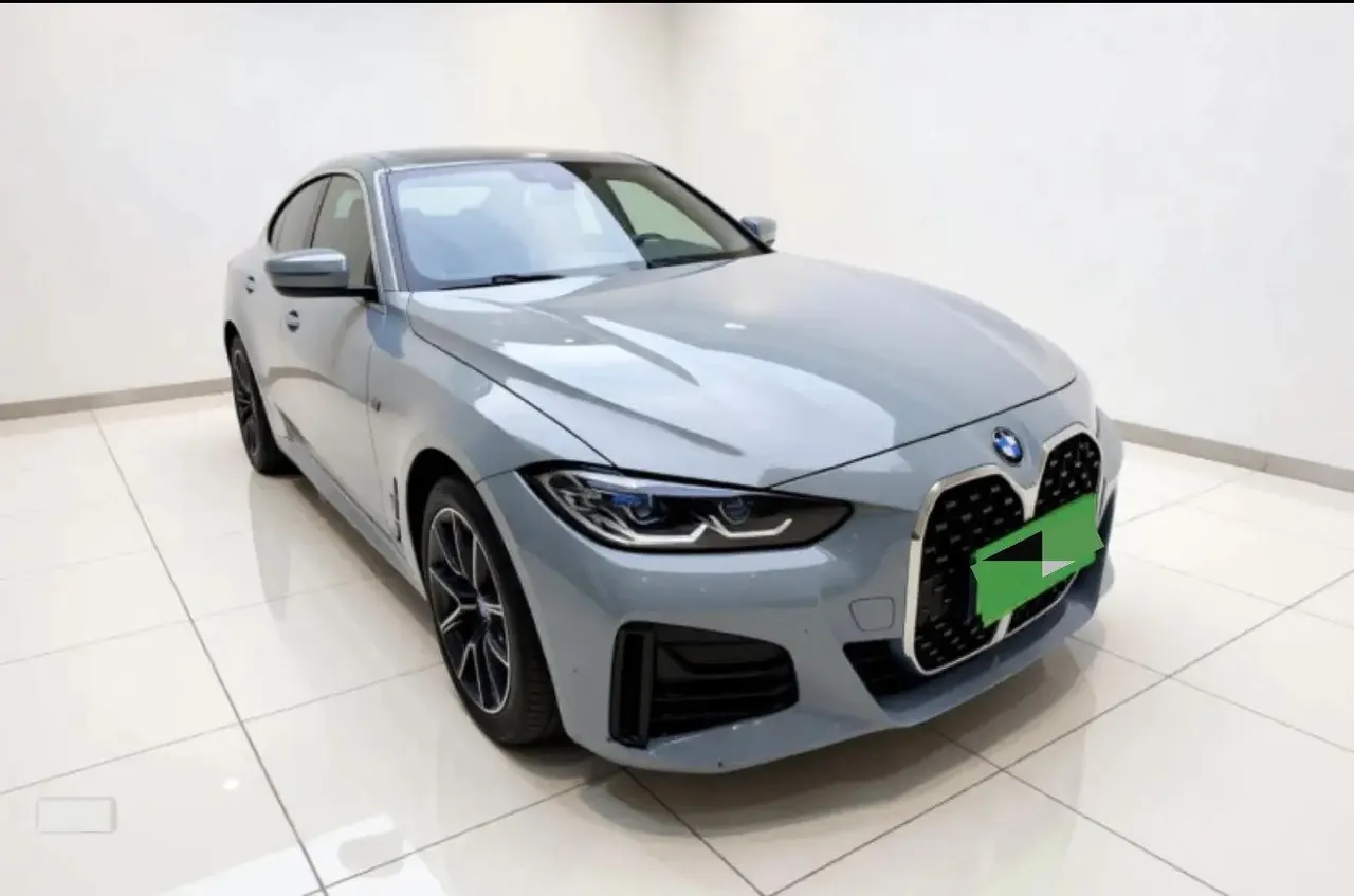 BMW 4 Series (Imported) 2023 425i Four-Door Coupe 2.0T M Sports Suit Automatic Gear 3