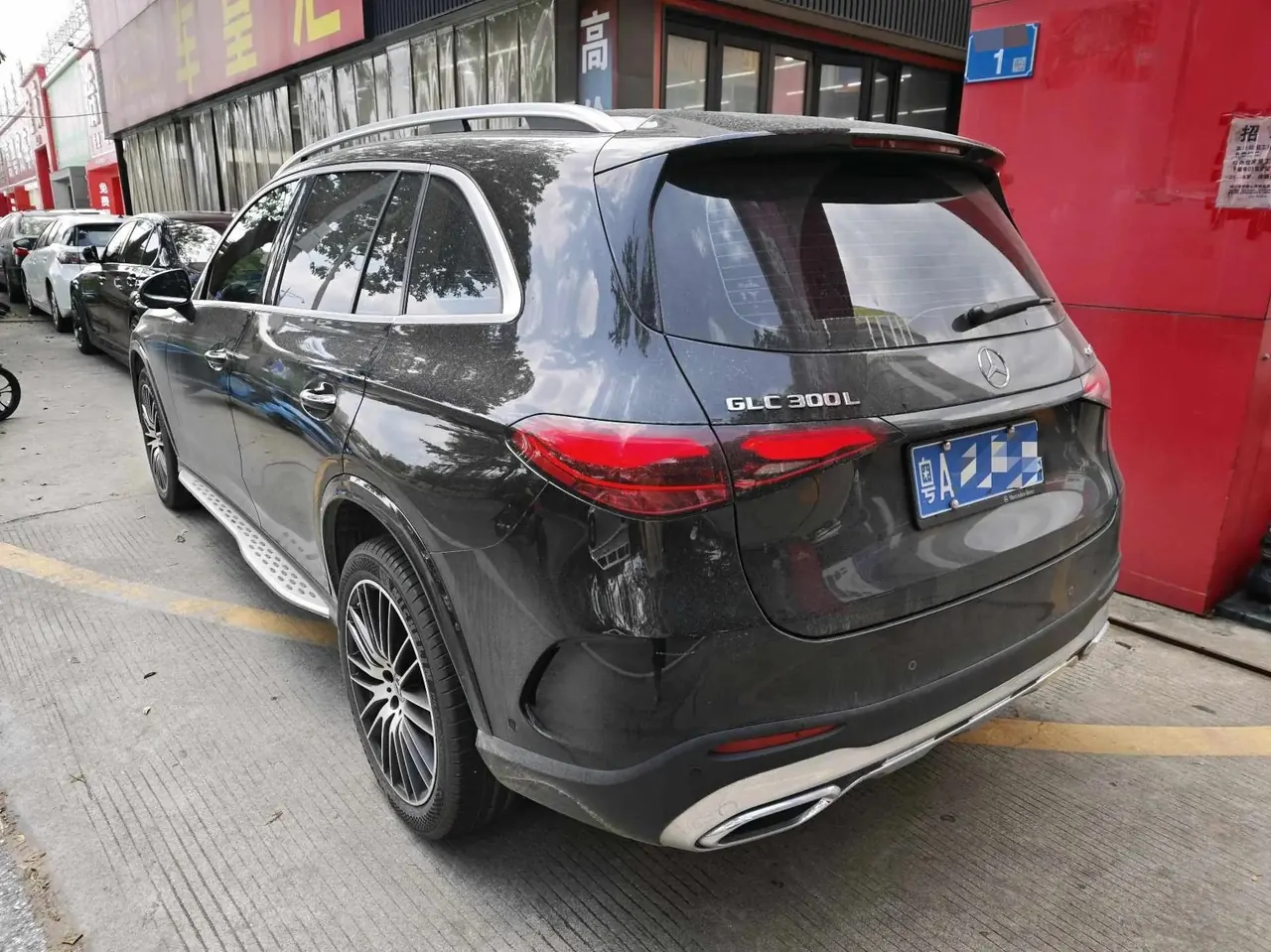 Mercedes Benz 2024 GLC 300 L 4MATIC 48V 2.0T Sporty 5-Seater (Facelift) Automatic 3