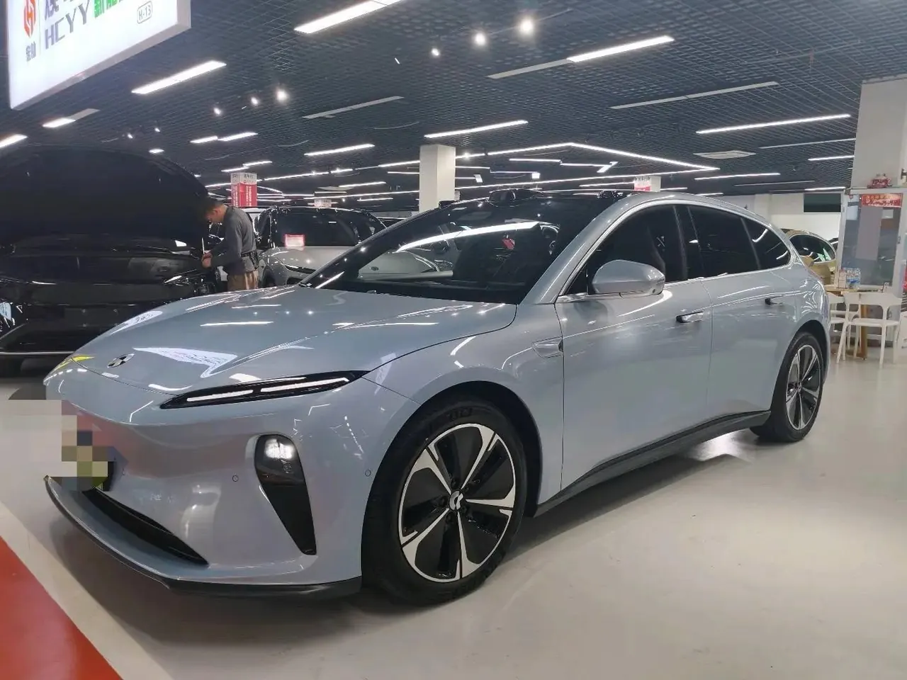 Open image lightbox: NIO ET5T 2023 75kWh Touring