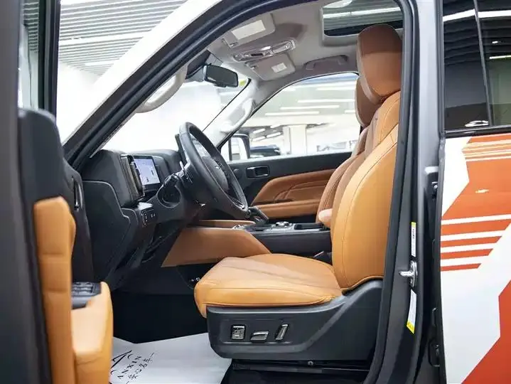 Haval H9 2024 2.4T Diesel Four-wheel Drive Extreme Edition 16