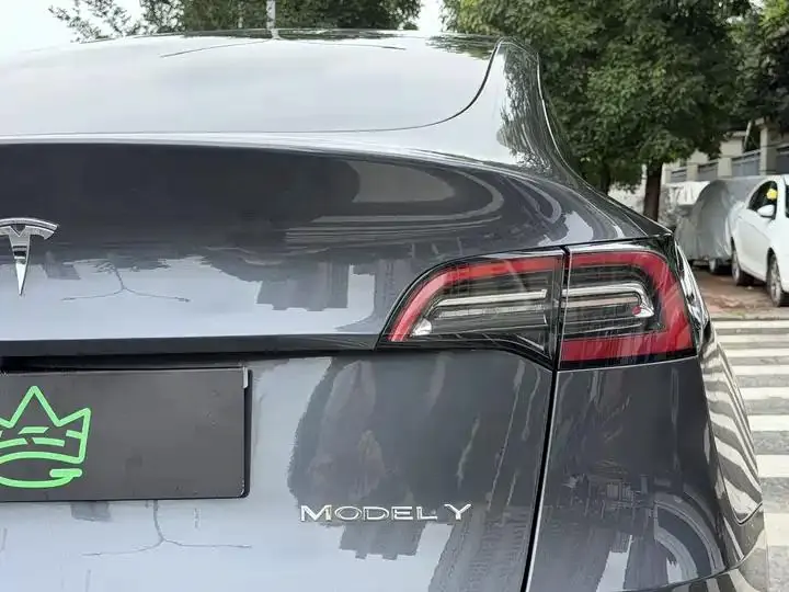 2021 Model Y Long Range All-Wheel Drive Edition 11