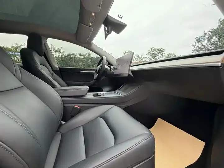 2021 Model Y Long Range All-Wheel Drive Edition 7