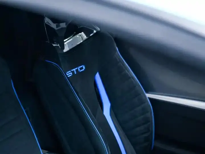 Huracán 2021 models Huracán STO 11