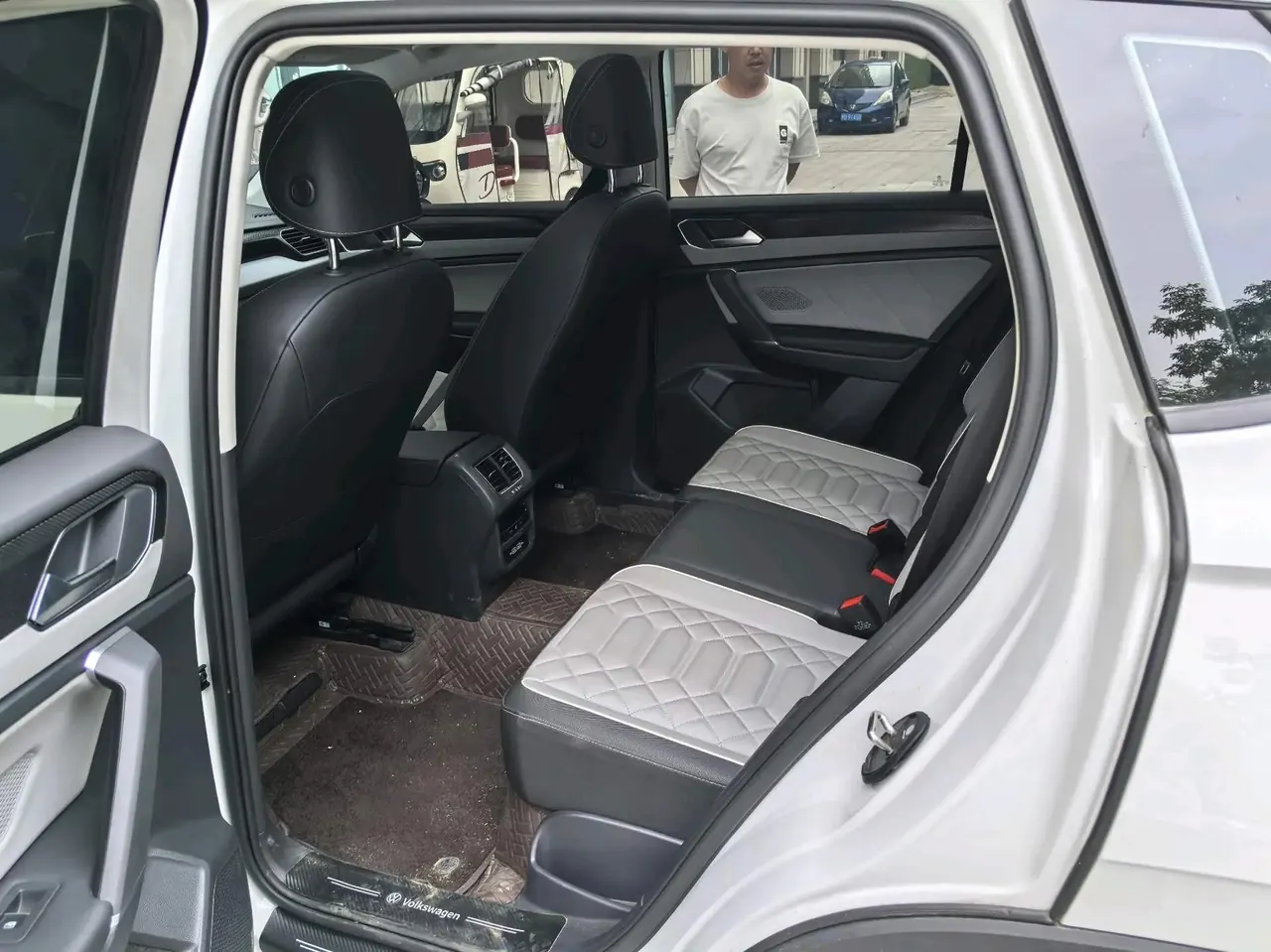Volkswagen 2026 Tharu 1.5TSI 300TSI 30 Million Vehicles Selected Model Automatic Transmission 4