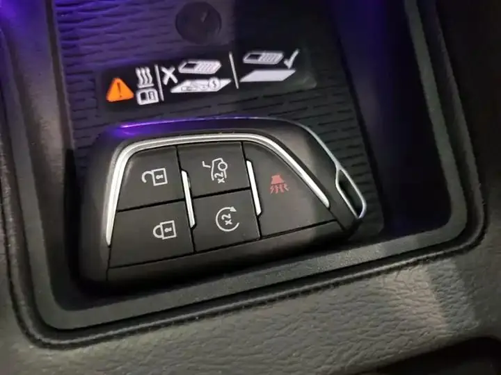 Cadillac CT5 2024 28T Luxury Pro 9