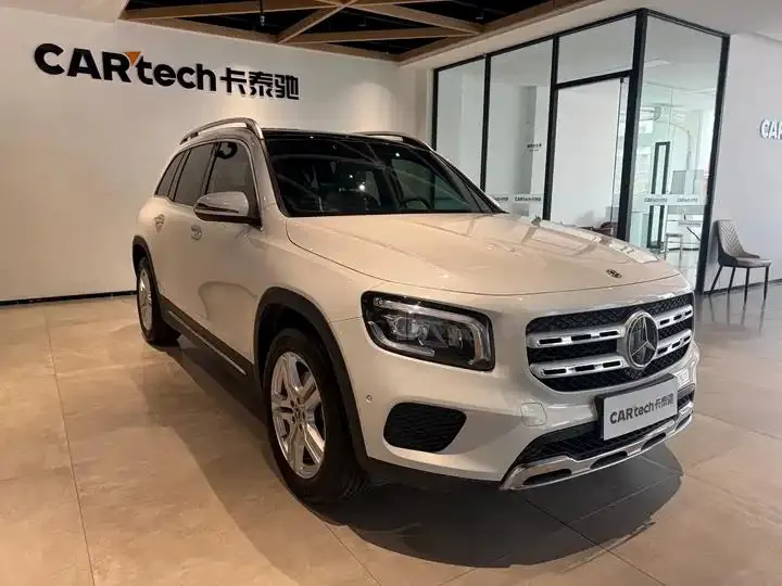 Open image lightbox: Mercedes Benz GLB 2020 model modified GLB 200 dynamic model