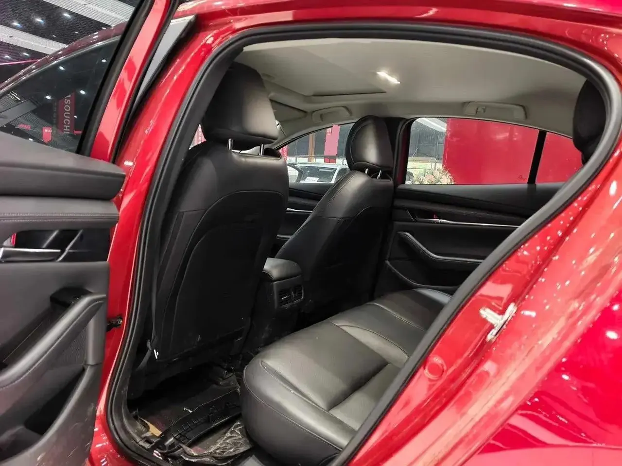 Mazda 3 Onksera 2023 2.0L Automatic Quality Elegant Edition 3