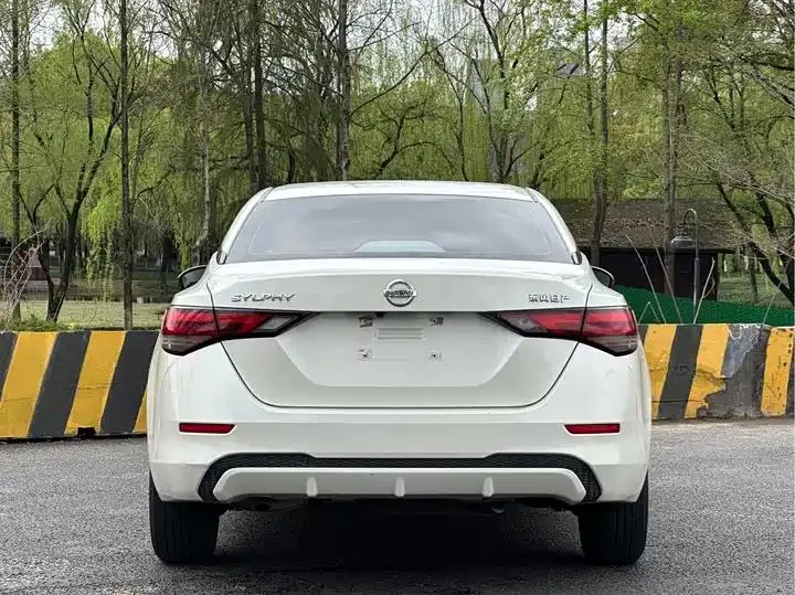 Sylphy 2022 1.6L XL CVT Comfort Edition 21