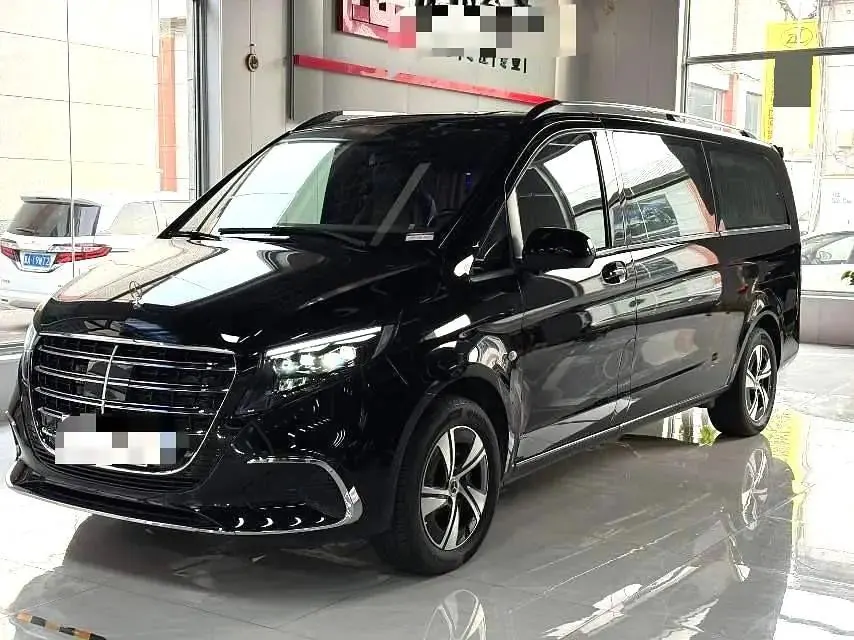 Open image lightbox: Mercedes Benz 2024 Vito 2.0T Elite Edition 7-seat Automatic Gear