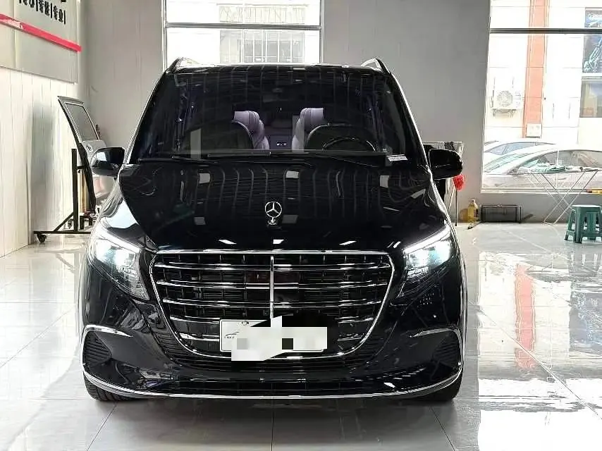 Mercedes Benz 2024 Vito 2.0T Elite Edition 7-seat Automatic Gear 2