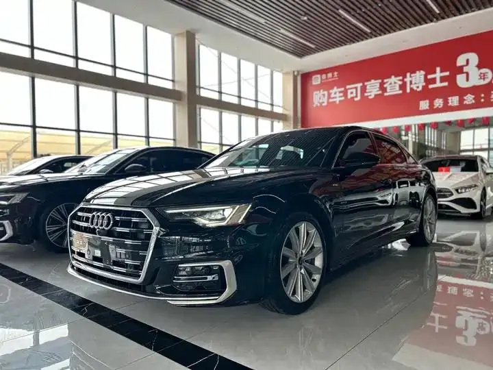 Audi A6L 2023 45 TFSI Selected Dynamic Type - View 1