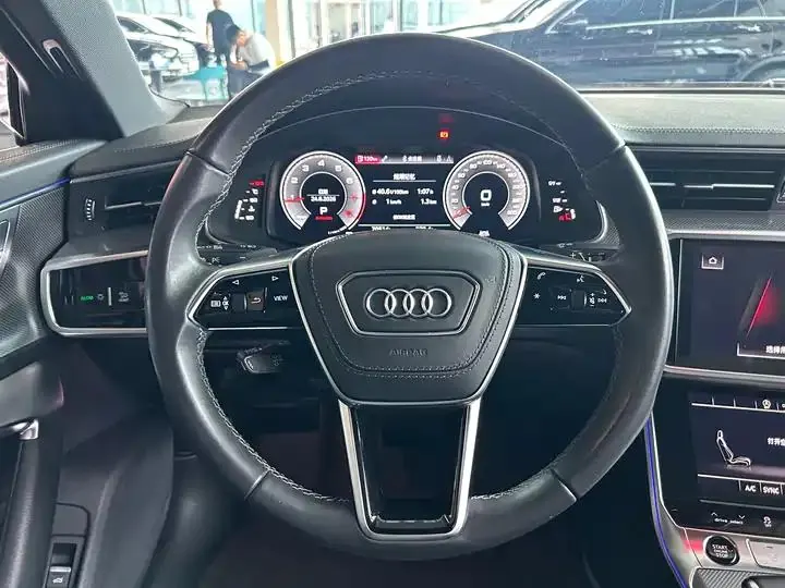Audi A6L 2023 45 TFSI Selected Dynamic Type 17