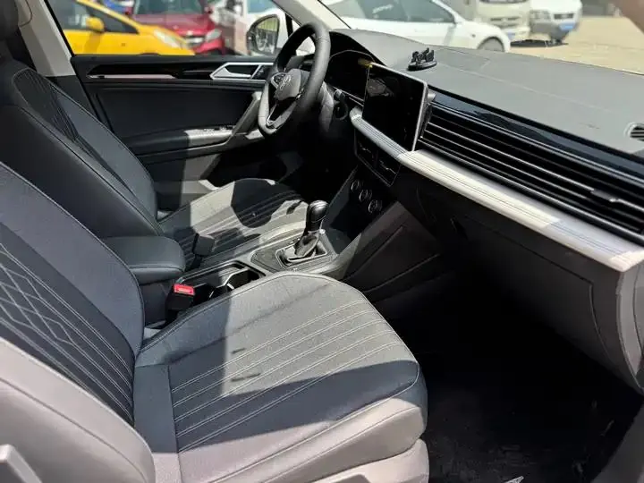 Tiguan L 2022 330TSI Automatic Two-Drive Comfortable Edition 15