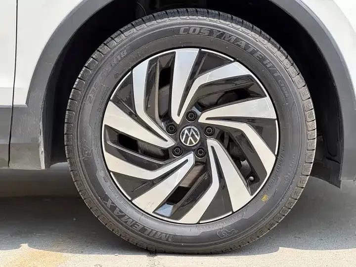 Tiguan L 2022 330TSI Automatic Two-Drive Comfortable Edition 21
