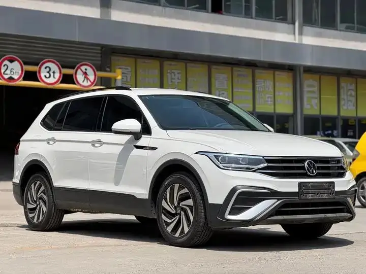 Tiguan L 2022 330TSI Automatic Two-Drive Comfortable Edition 3