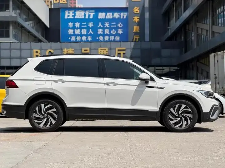 Tiguan L 2022 330TSI Automatic Two-Drive Comfortable Edition 5