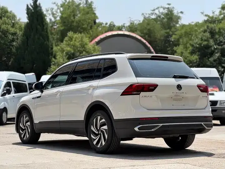Tiguan L 2022 330TSI Automatic Two-Drive Comfortable Edition 6