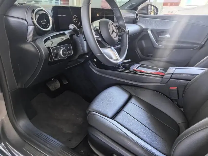 Mercedes Benz Class A 2024 A 180 L 1.3T (modified) automatic gear 4