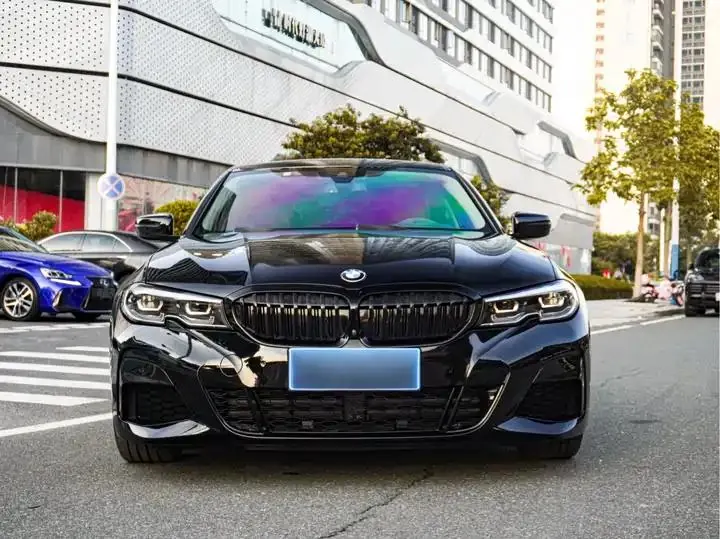 BMW 3 Series 2020 330i M Sports Night Suit 26