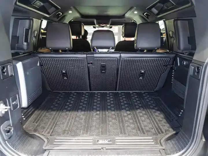 Land Rover Guard 2024 110 3.0T P400 X-DYNAMIC HSE 16