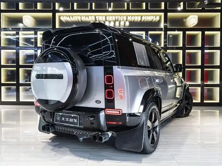 Land Rover Guard 2024 110 3.0T P400 X-DYNAMIC HSE 6