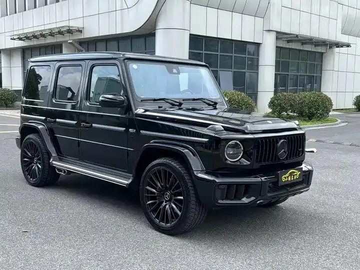 Mercedes Benz G Class 2024G 400 d 3