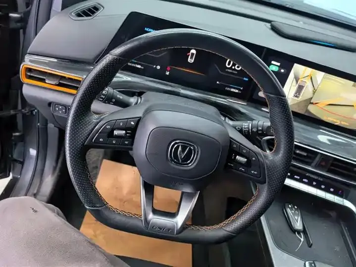 ChangAn UNI-T 2022 model 1.5T flagship version 15