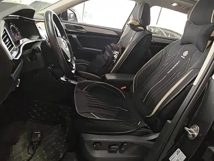 Tangyue 2020 330TSI Front-Wheel-Drive Luxury Smart Connectivity Edition 15