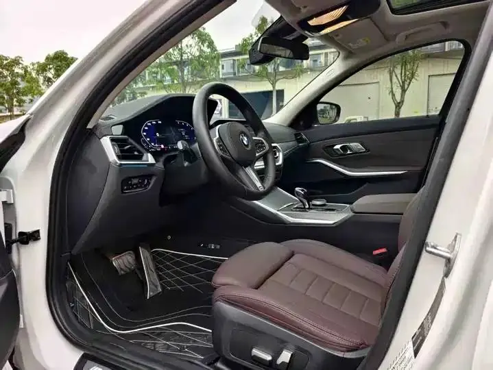 BMW 3 Series 2020 Changed 325i M Sports Night Suit 4