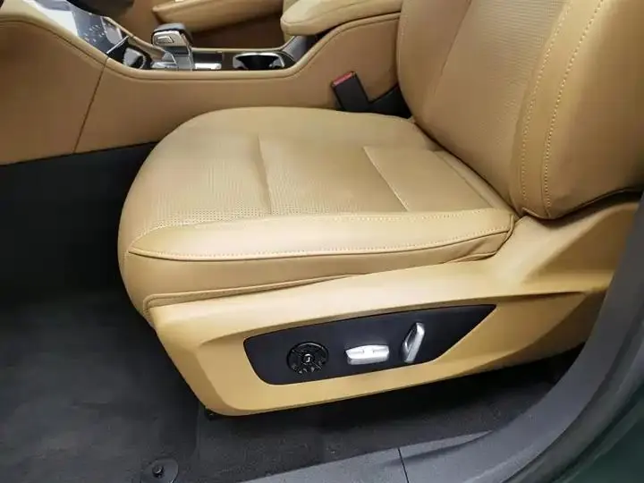 Li ONE 2021 Range-Extended 6-Seater Version 20