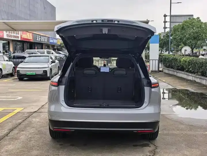 NIO ES8 2023 100kWh Signature Edition 12