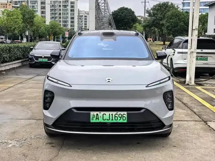 NIO ES8 2023 100kWh Signature Edition 2